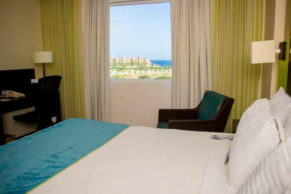 Fairfield By Marriott Los Cabos Кабо Сан Лукас Екстериор снимка